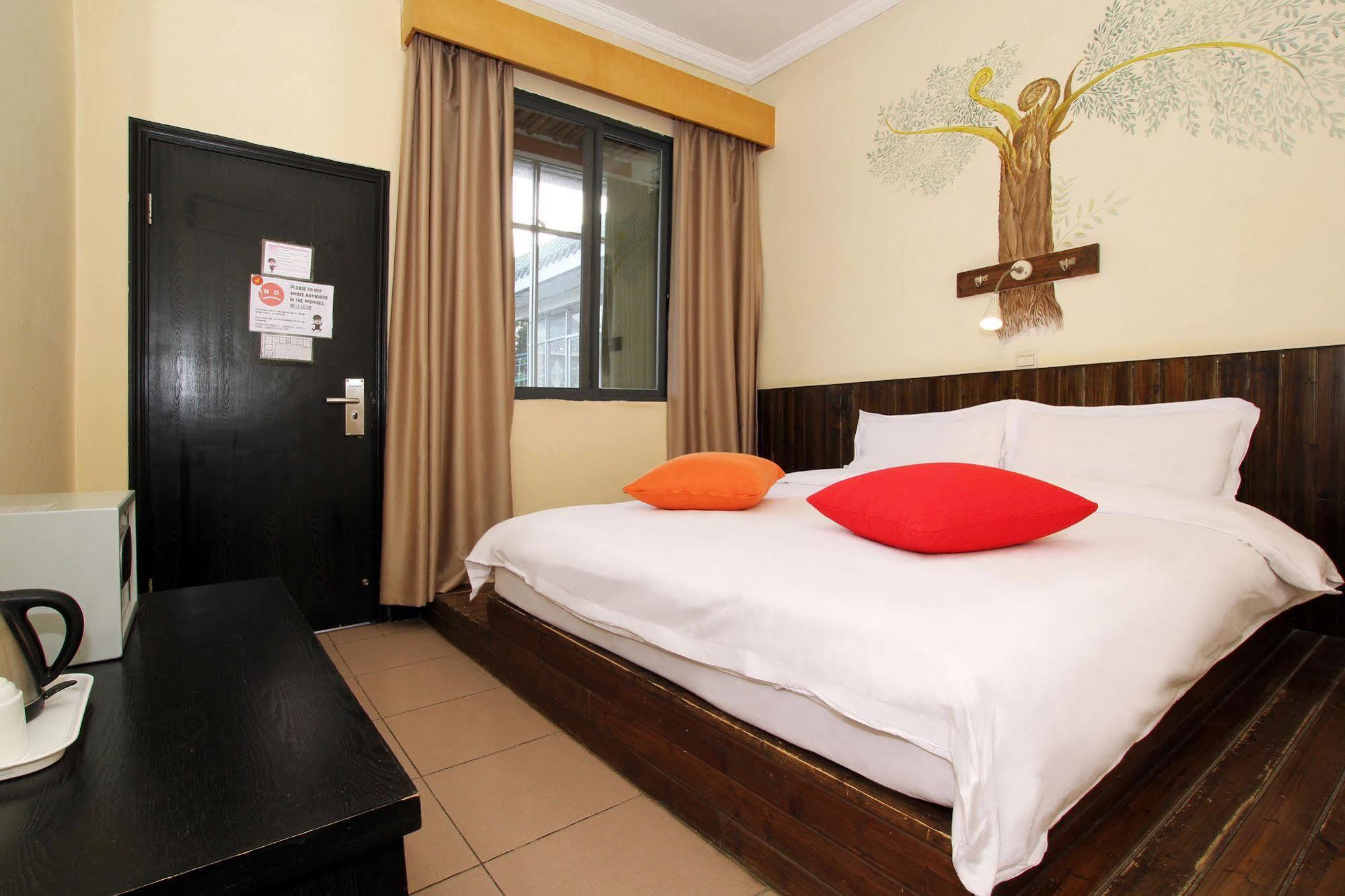 Guilin Wada Hostel Экстерьер фото